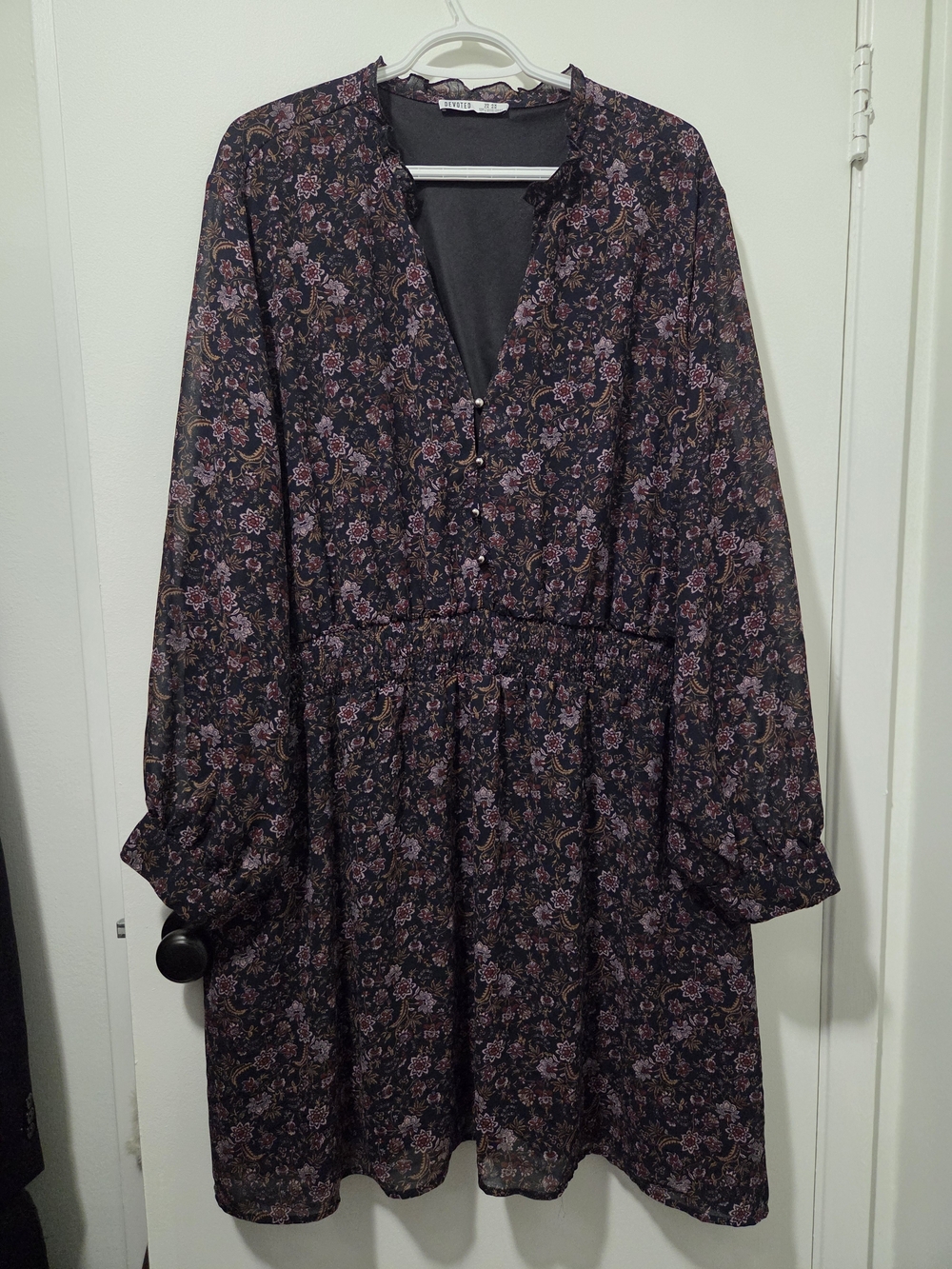 Devoted long-sleeve dark floral print Maxi dress 4X